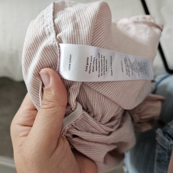 Paulina Katarina Pink Striped Off-Shoulder Romper MEDIUM - Picture 5 of 5